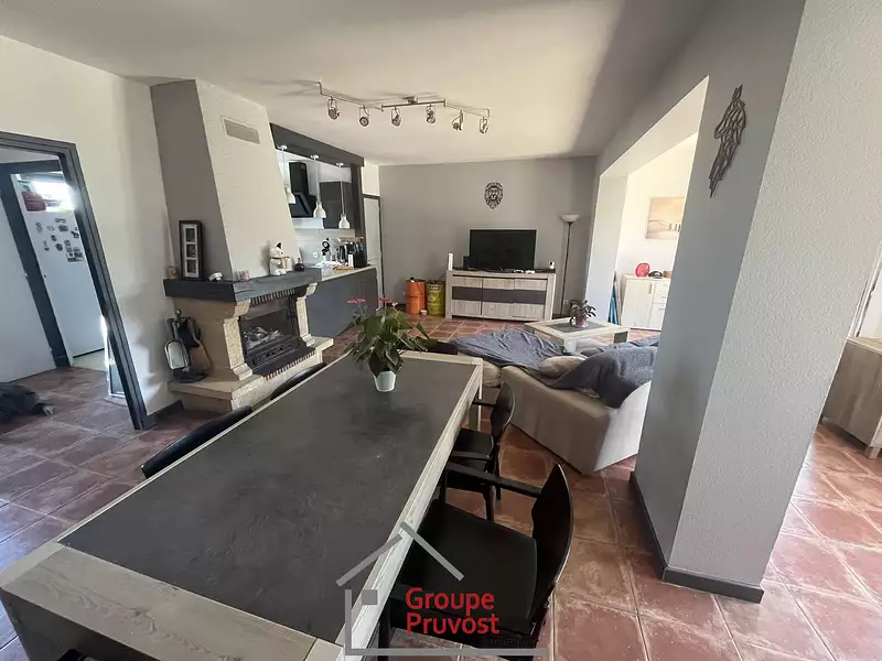 Maison, 151 m²