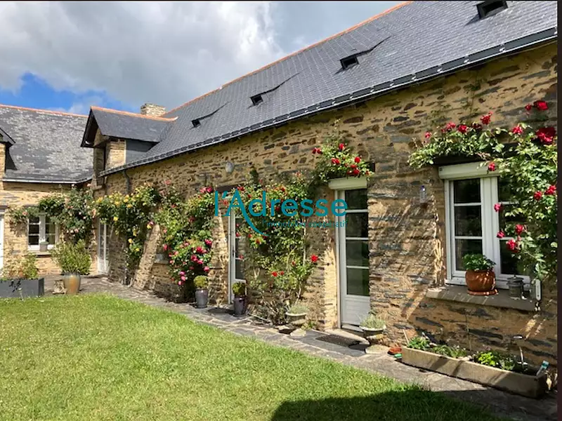 Maison, 156 m²