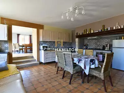 Maison, 207 m²