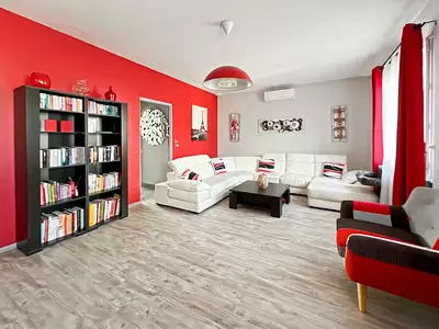 Maison, 225 m²