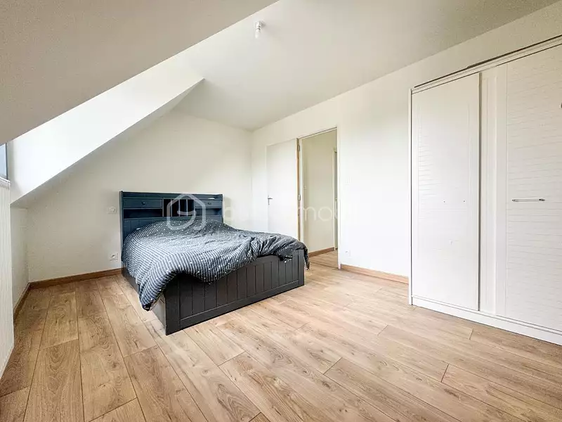 Maison, 137 m²