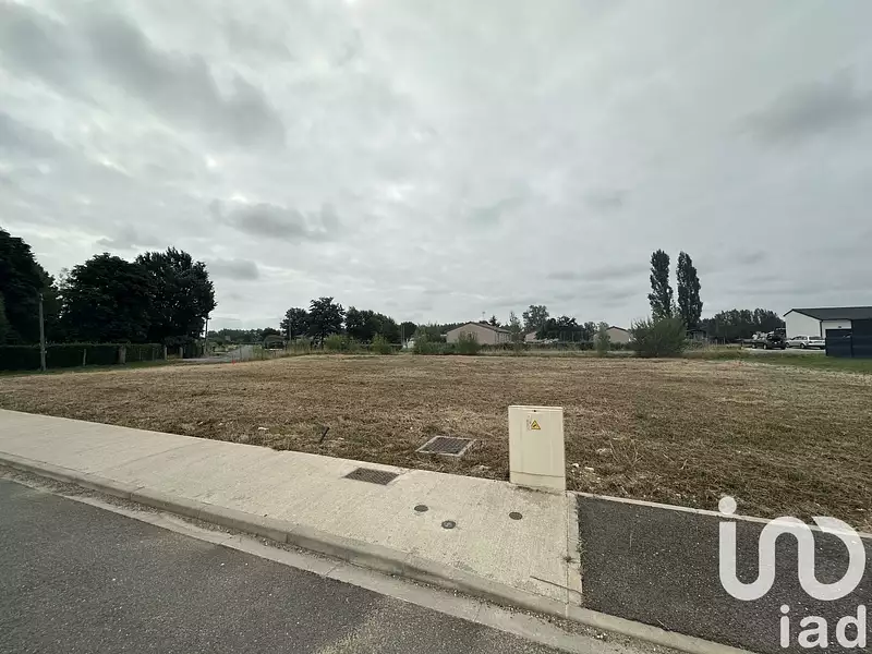 Terrain, 628 m²