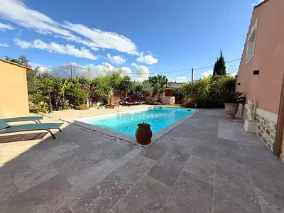 Maison, 191 m²