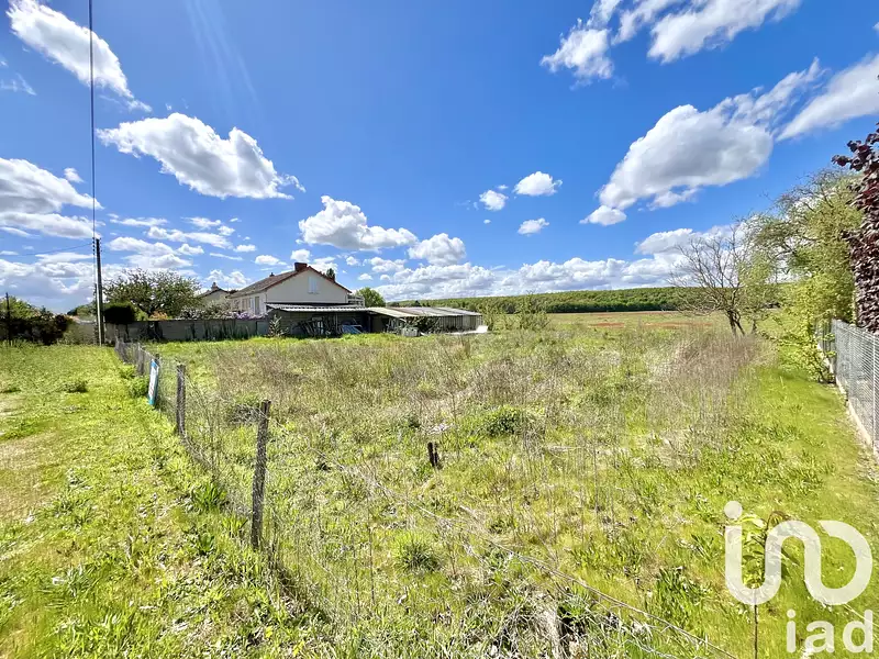 Terrain, 844 m²