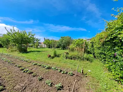 Terrain, 362 m²