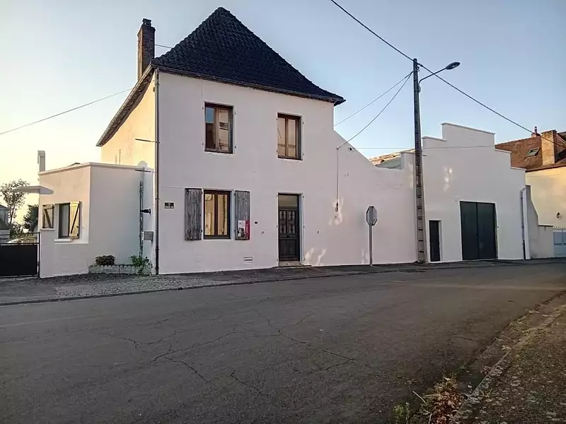 Maison, 176 m²