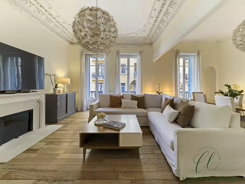 Appartement, 159,3 m²