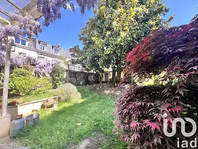 Maison, 325 m²