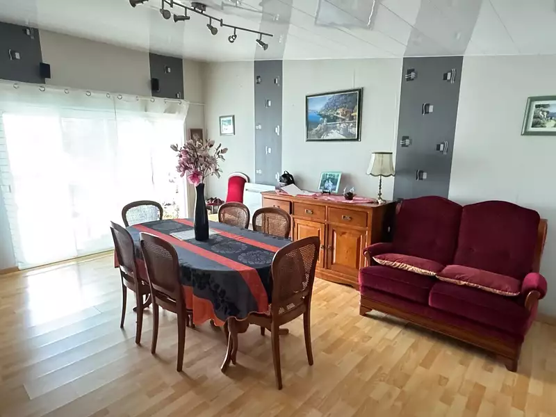 Maison, 95 m²