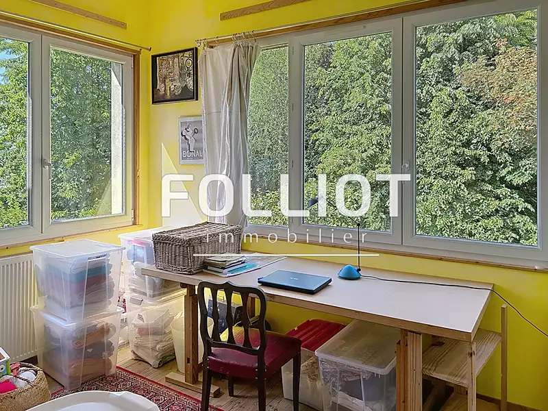 Maison, 277 m²