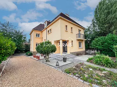 Maison, 248 m²