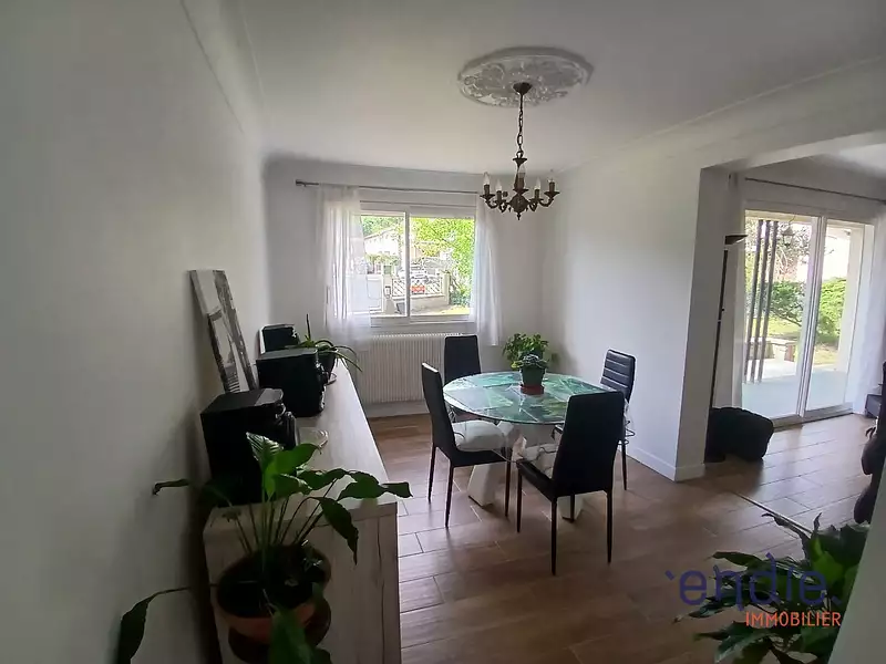 Maison, 106 m²
