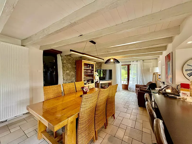 Maison, 210,9 m²