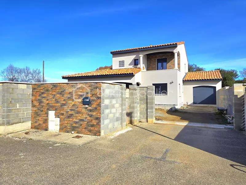 Maison, 159 m²