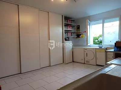 Maison, 242 m²
