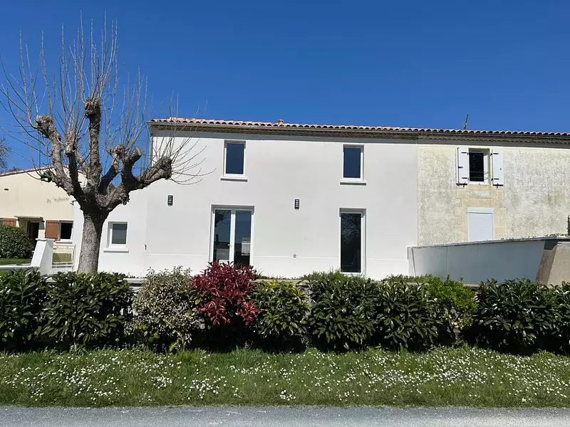 Maison, 153 m²