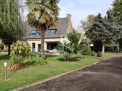 Maison, 211 m²
