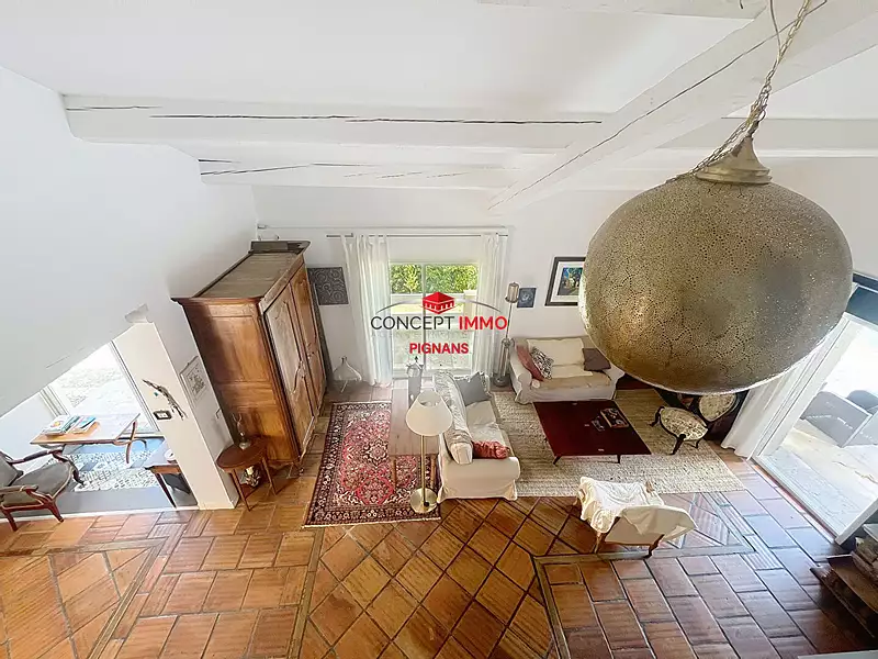 Maison, 166 m²
