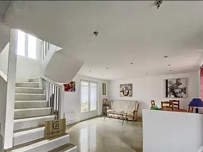 Maison, 168 m²
