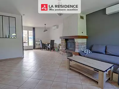 Maison, 77 m²