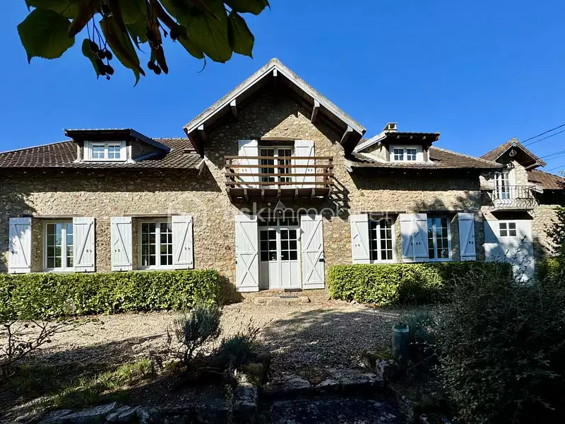 Maison, 333 m²