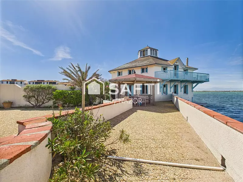 Maison, 300 m²