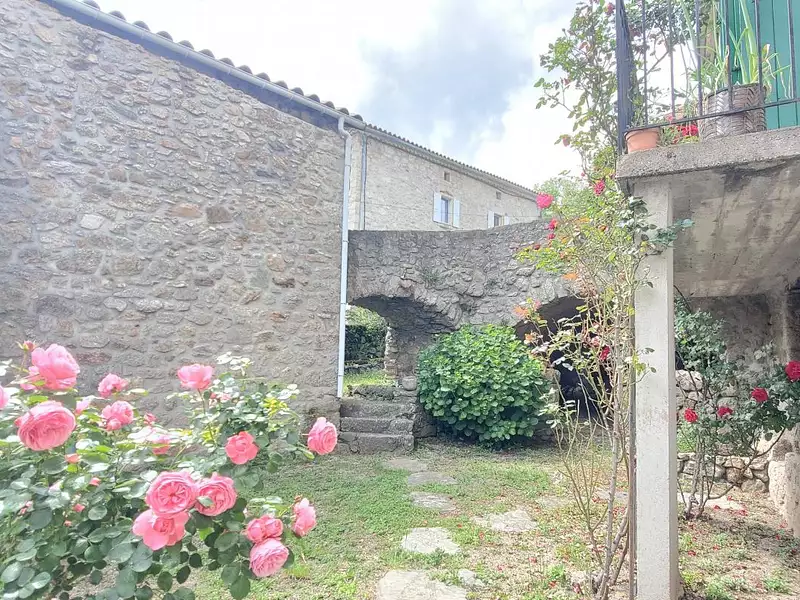 Maison, 243 m²
