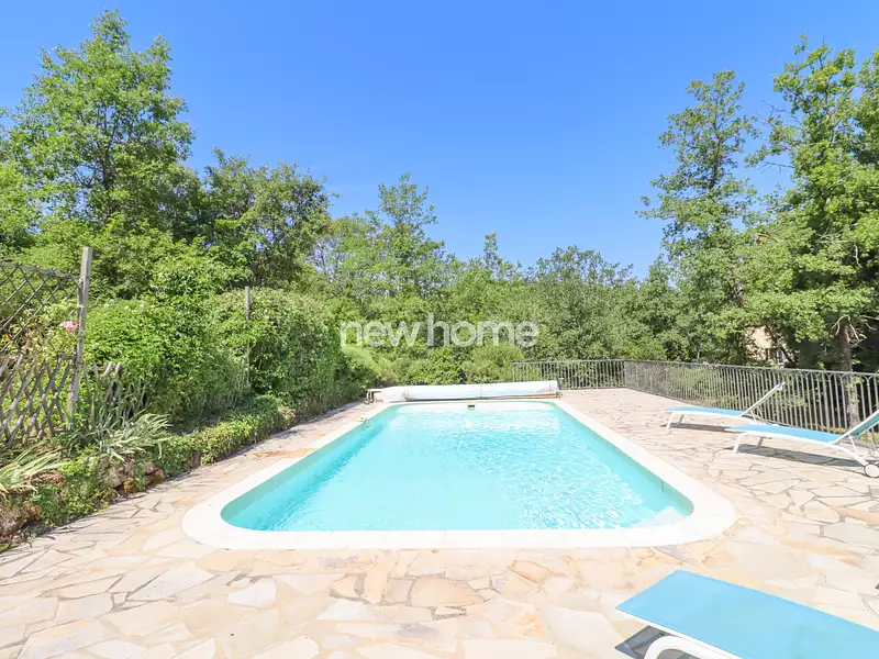 Maison, 190 m²