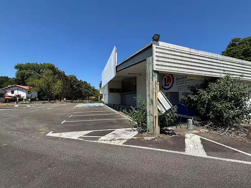 Divers, 850 m²