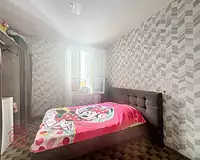 Immeuble, 140,82 m²