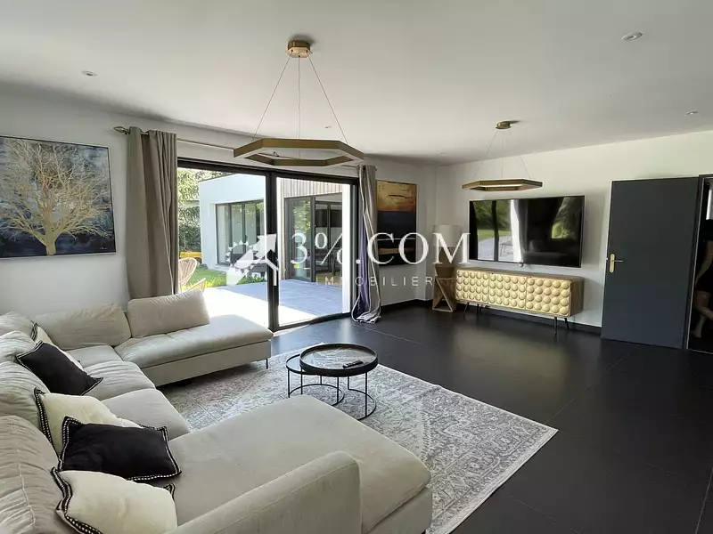 Maison, 150 m²