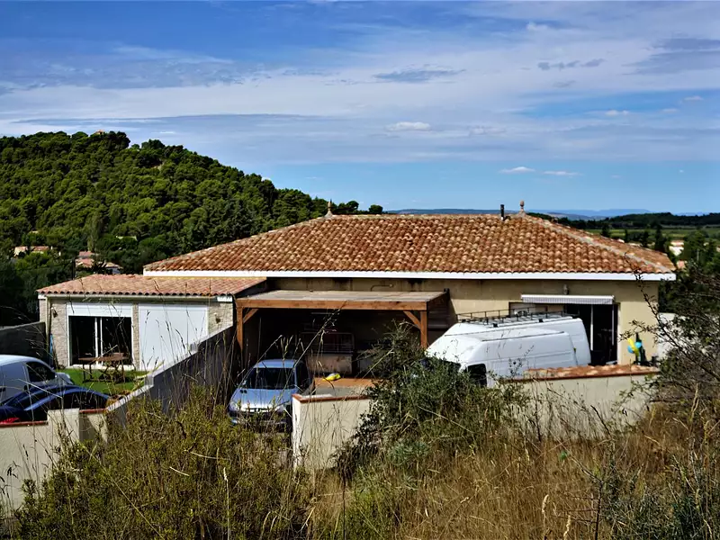 Immeuble, 400 m²