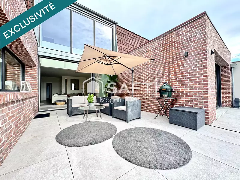 Maison, 233 m²
