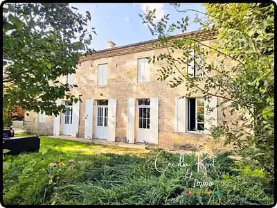 Maison, 230 m²