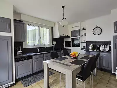 Maison, 170 m²
