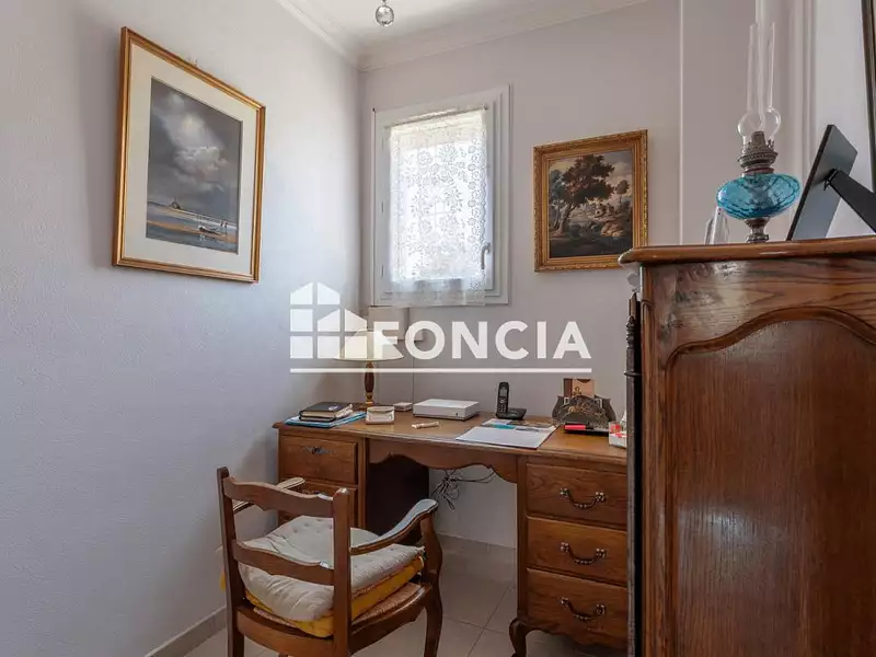 Maison, 180 m²
