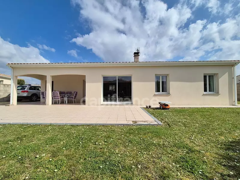 Maison, 89 m²