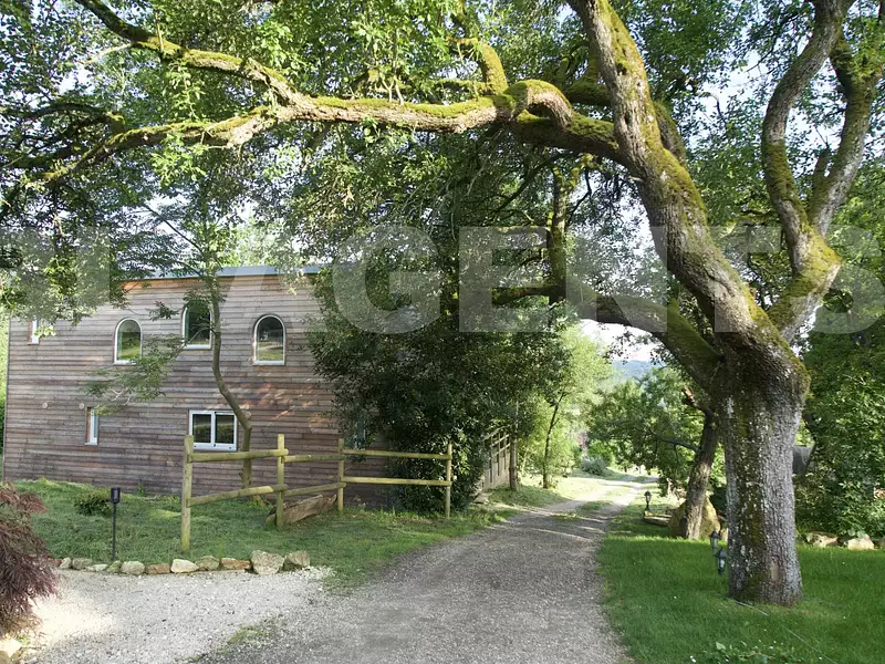 Maison, 807 m²