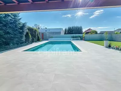 Maison, 146 m²