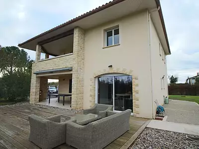 Maison, 230 m²