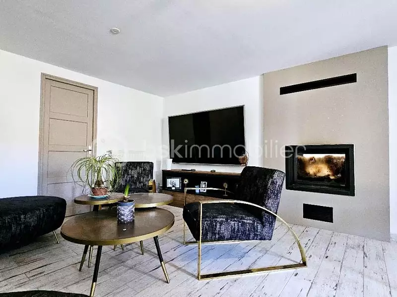 Maison, 200 m²
