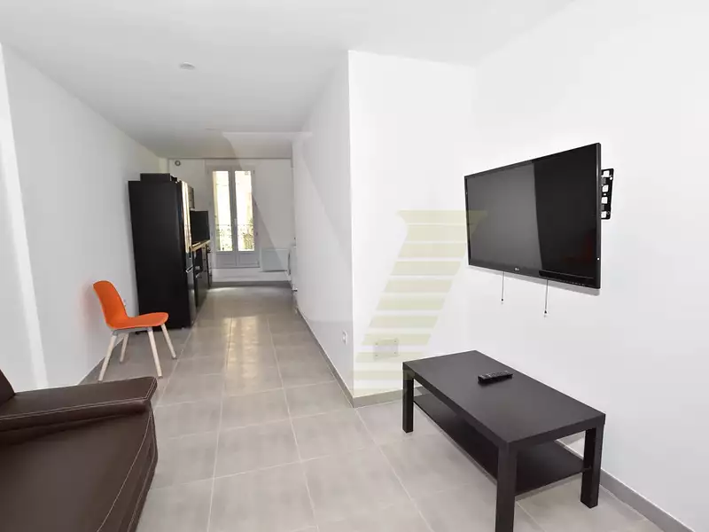 Immeuble, 150 m²