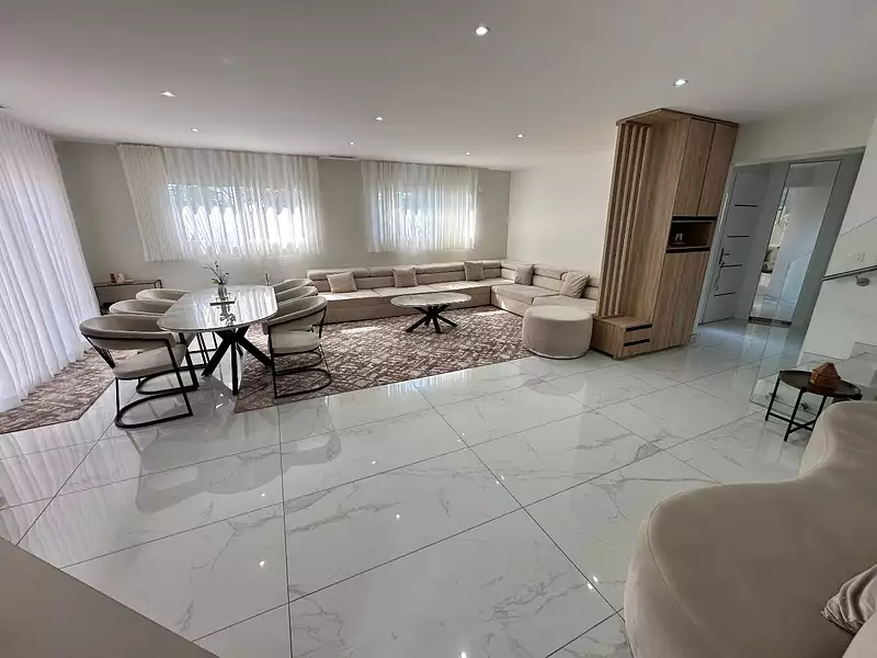 Maison, 145,15 m²