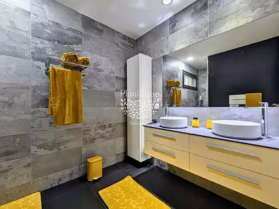 Maison, 230 m²