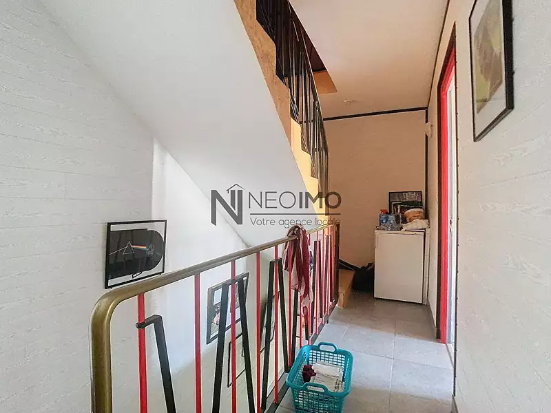 Immeuble, 175 m²