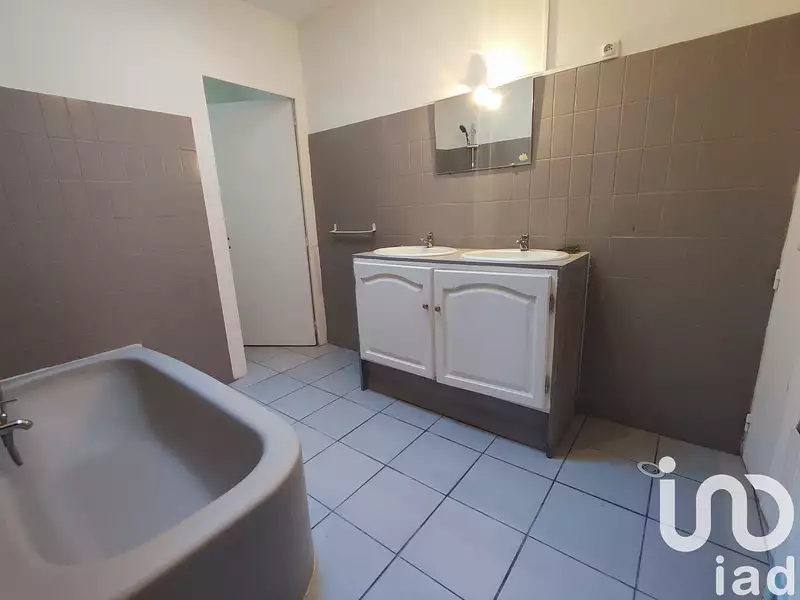 Maison, 178 m²