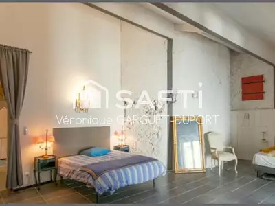 Maison, 332 m²