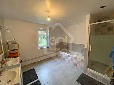 Maison, 172 m²
