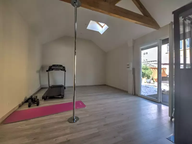 Maison, 211 m²