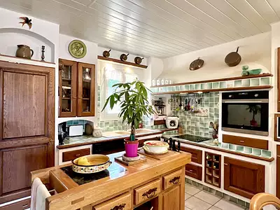 Maison, 166 m²